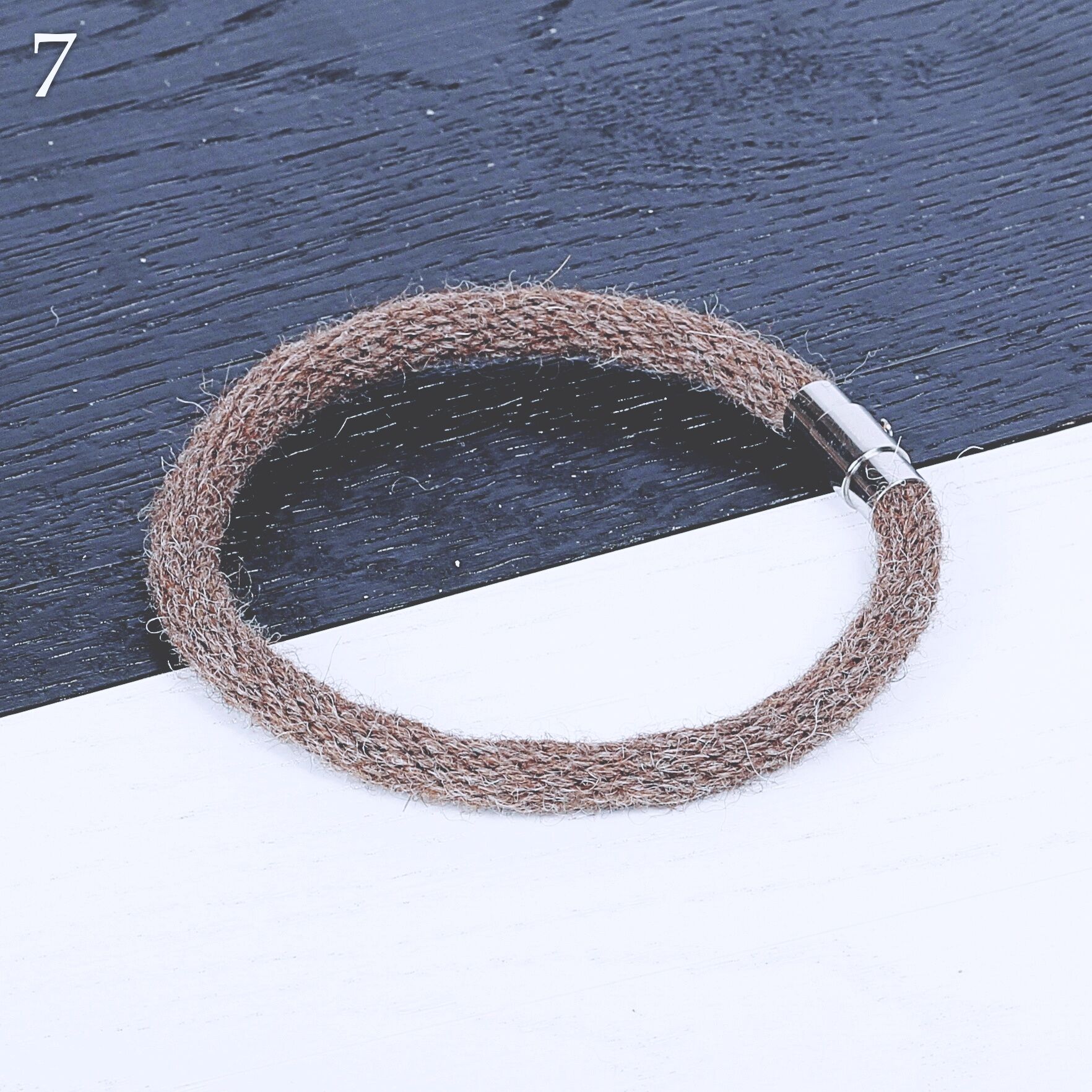 AHARON alpaca bracelet - Image 35