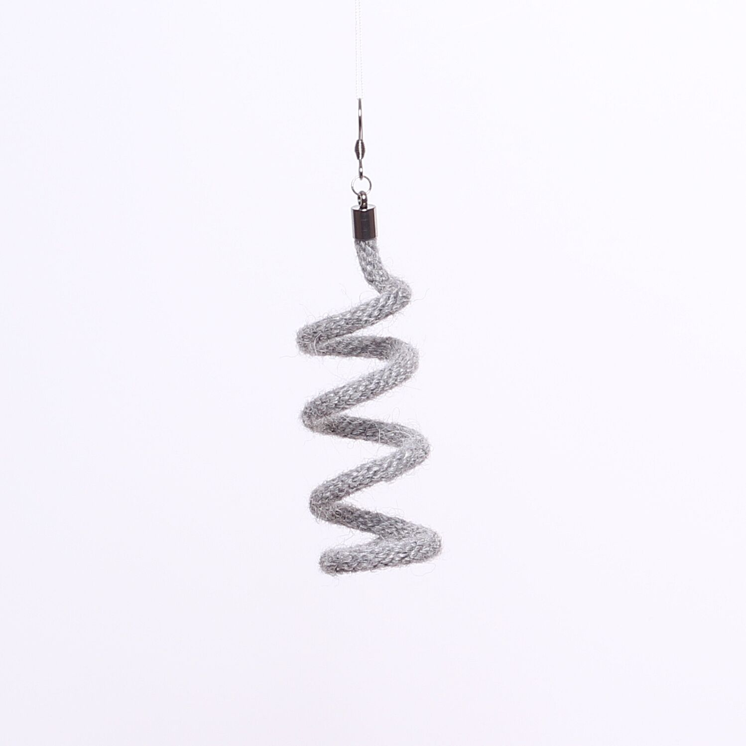 MERIHIM alpaca earrings - Image 5