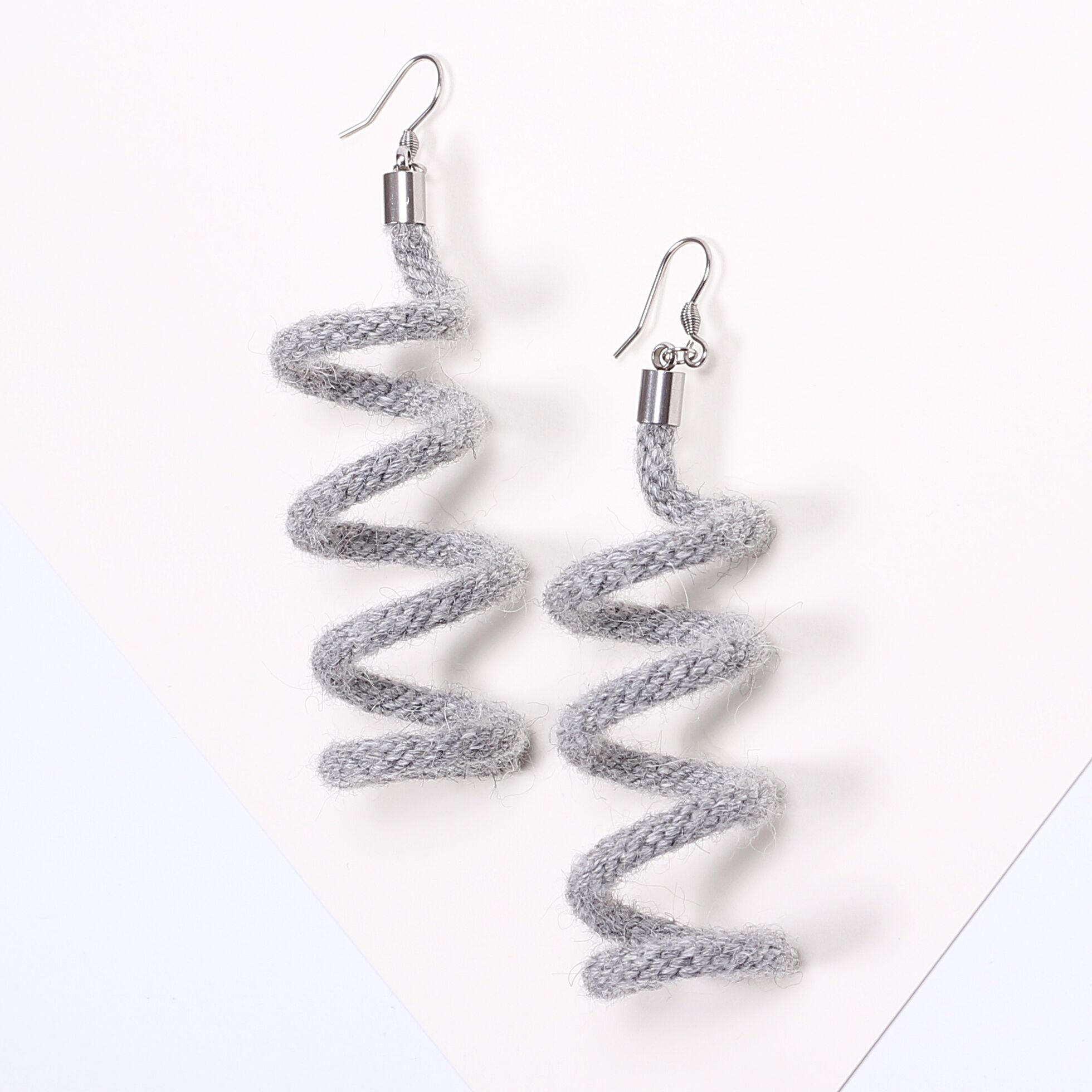 MERIHIM alpaca earrings - Image 6