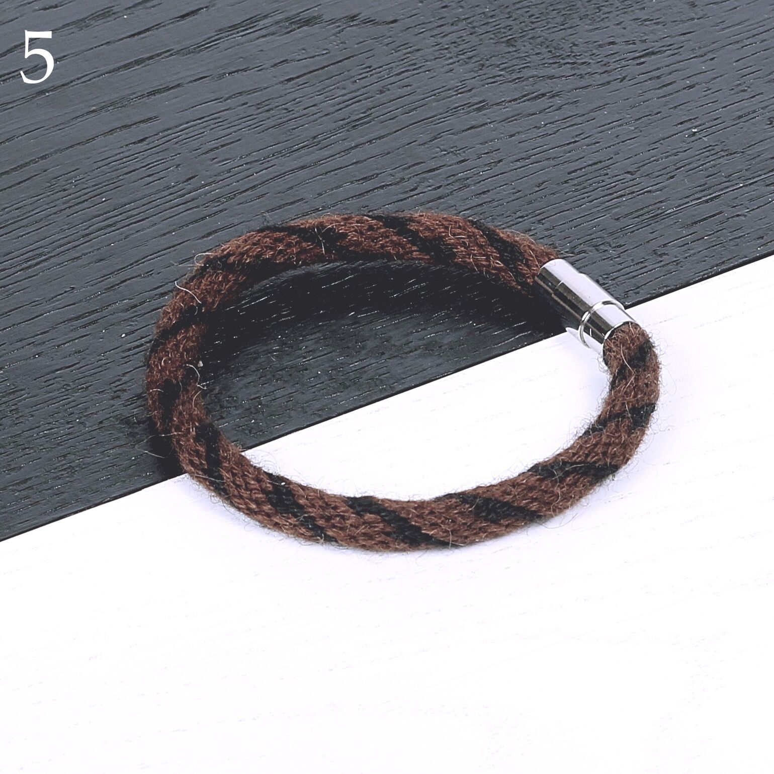 AHARON alpaca bracelet - Image 30