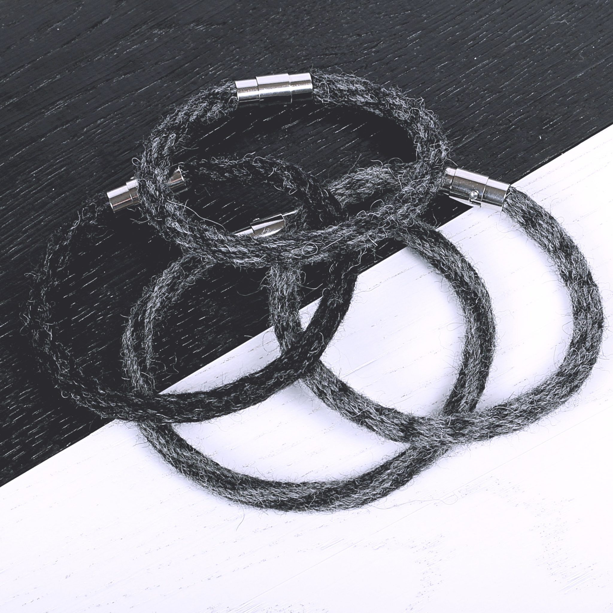 AHARON alpaca bracelet - Image 16