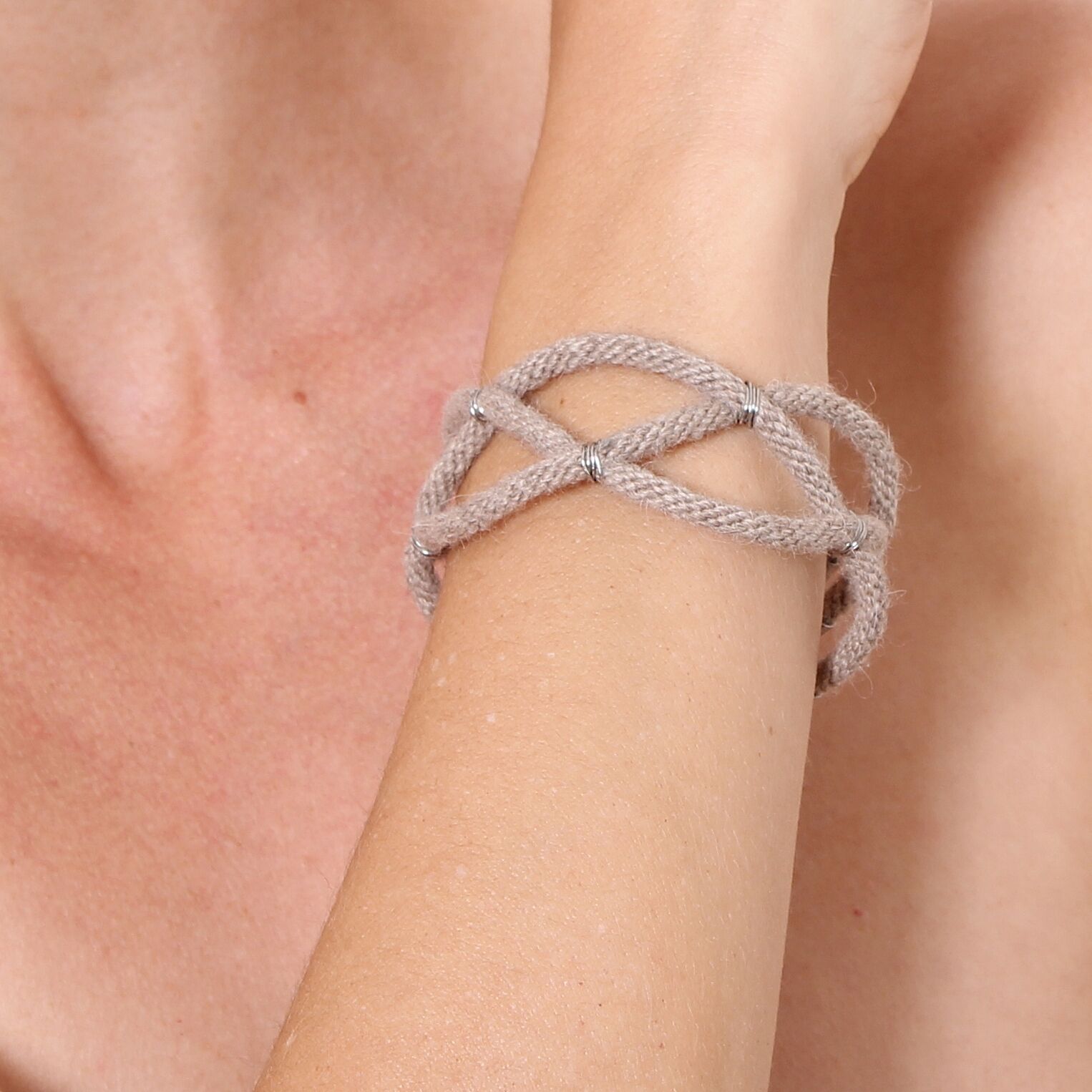 ASNAT alpaca bracelet - Image 4