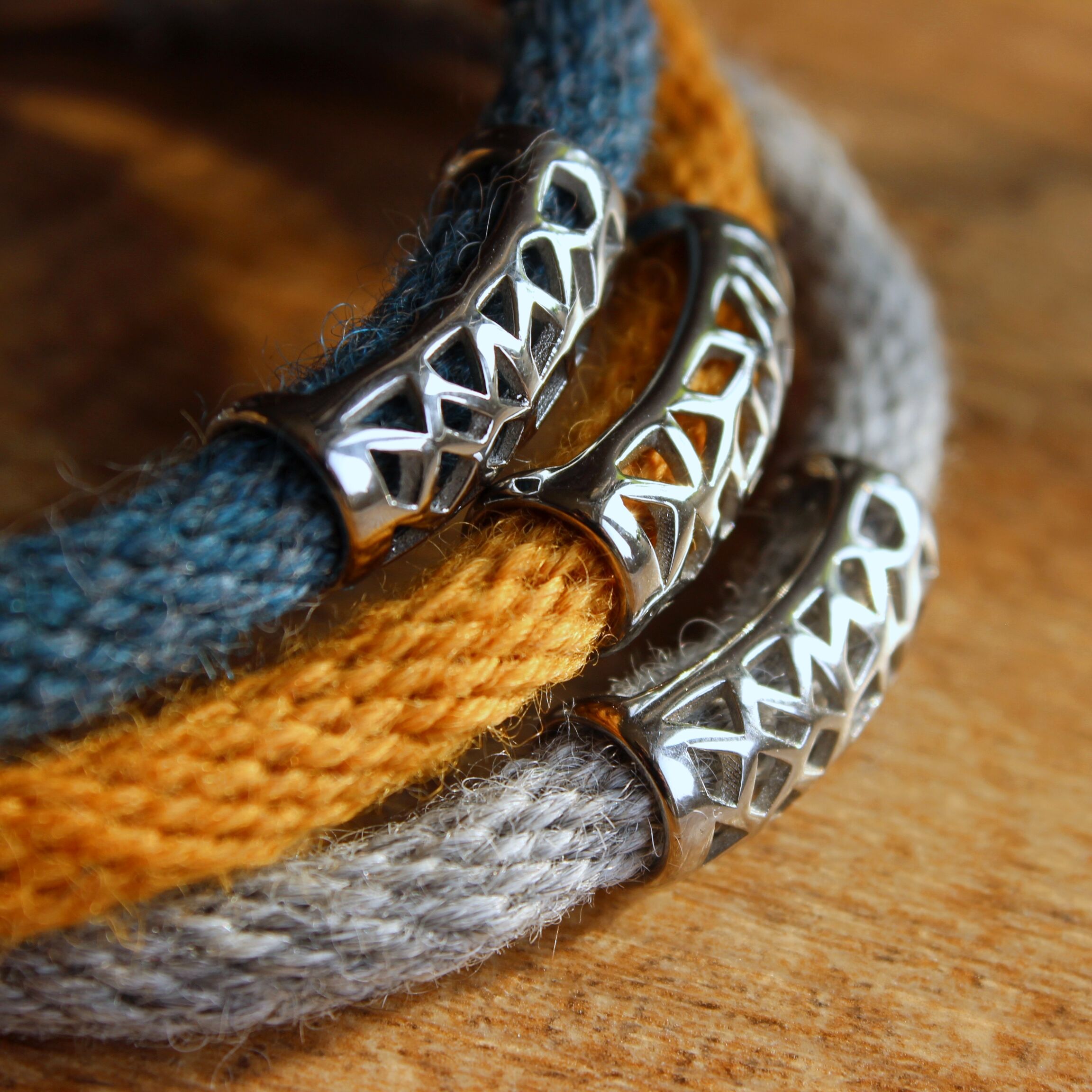 SHARITH alpaca bracelet - Image 12