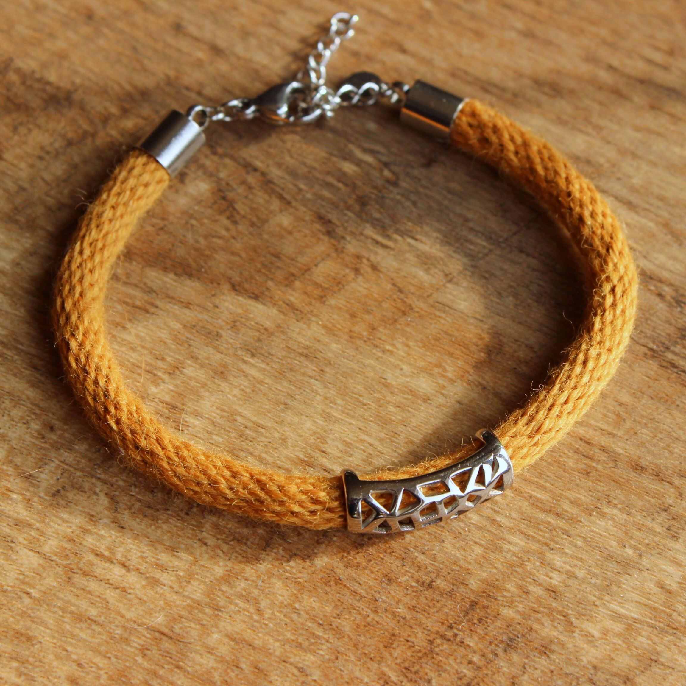 SHARITH alpaca bracelet - Image 11