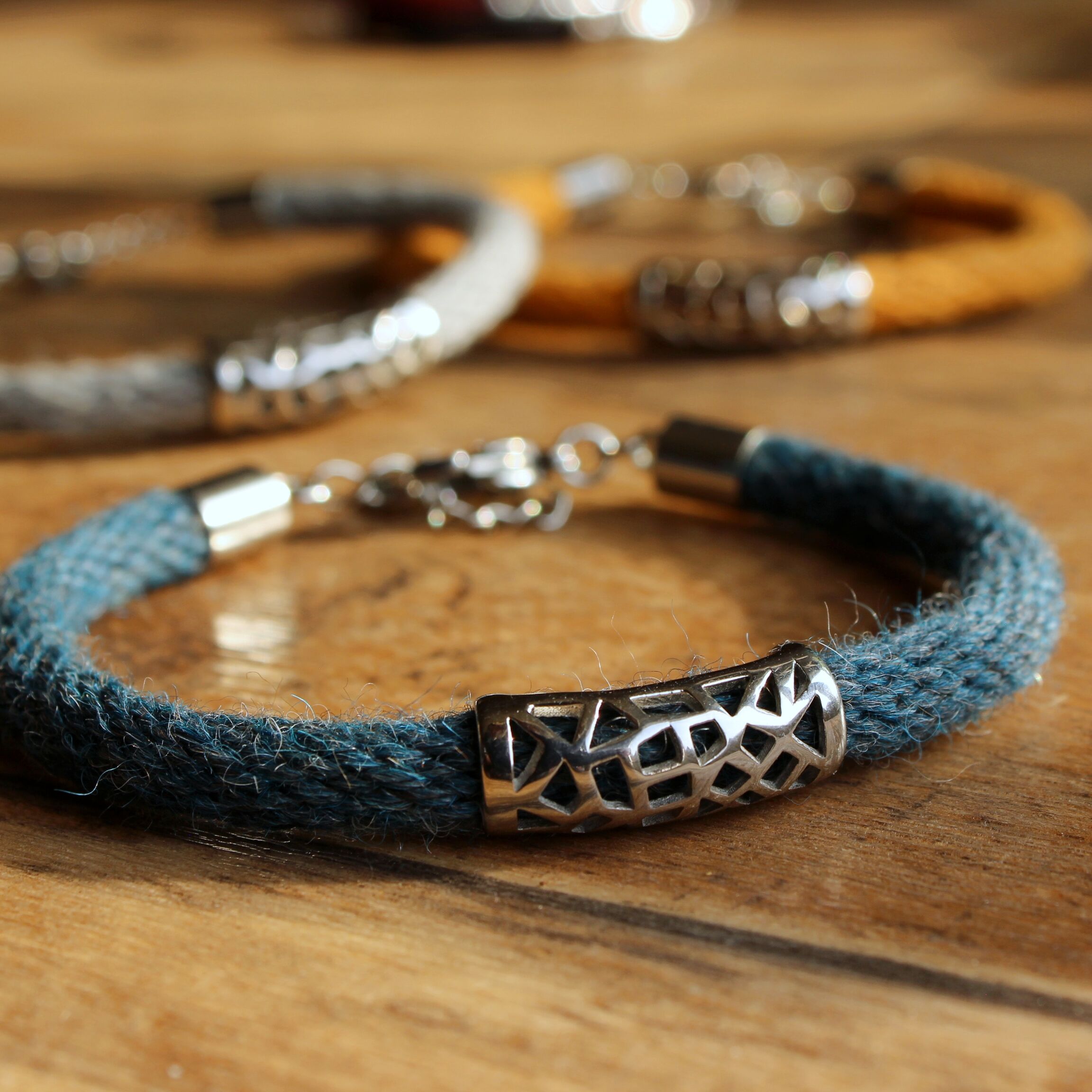 SHARITH alpaca bracelet - Image 18