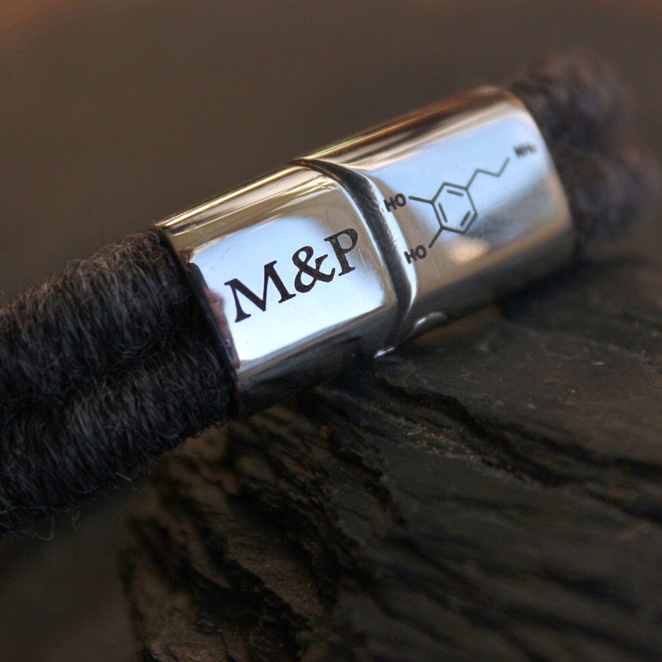 Personalised VOGLOD men's alpaca bracelet - Image 3