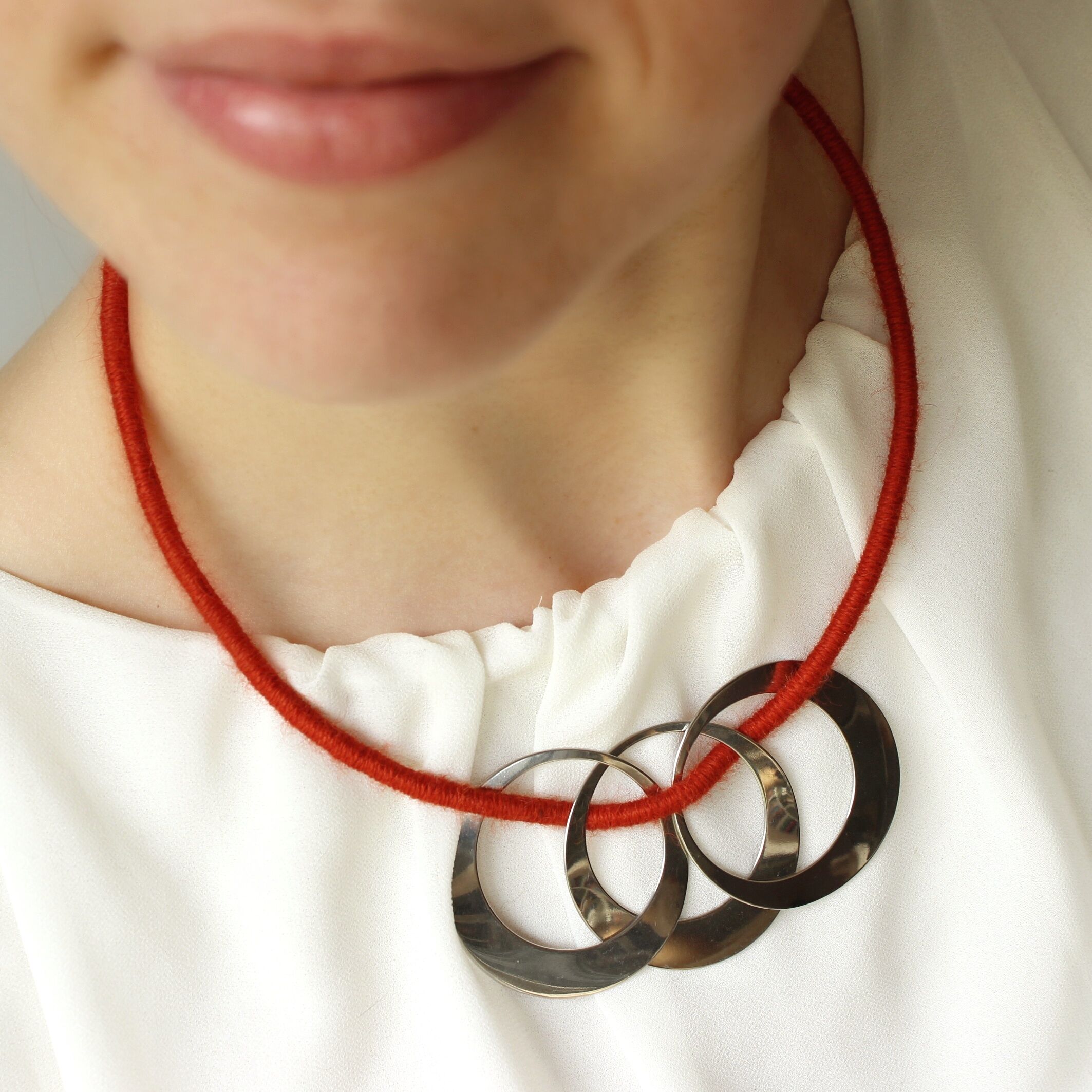 PEITHO necklaces - Image 2