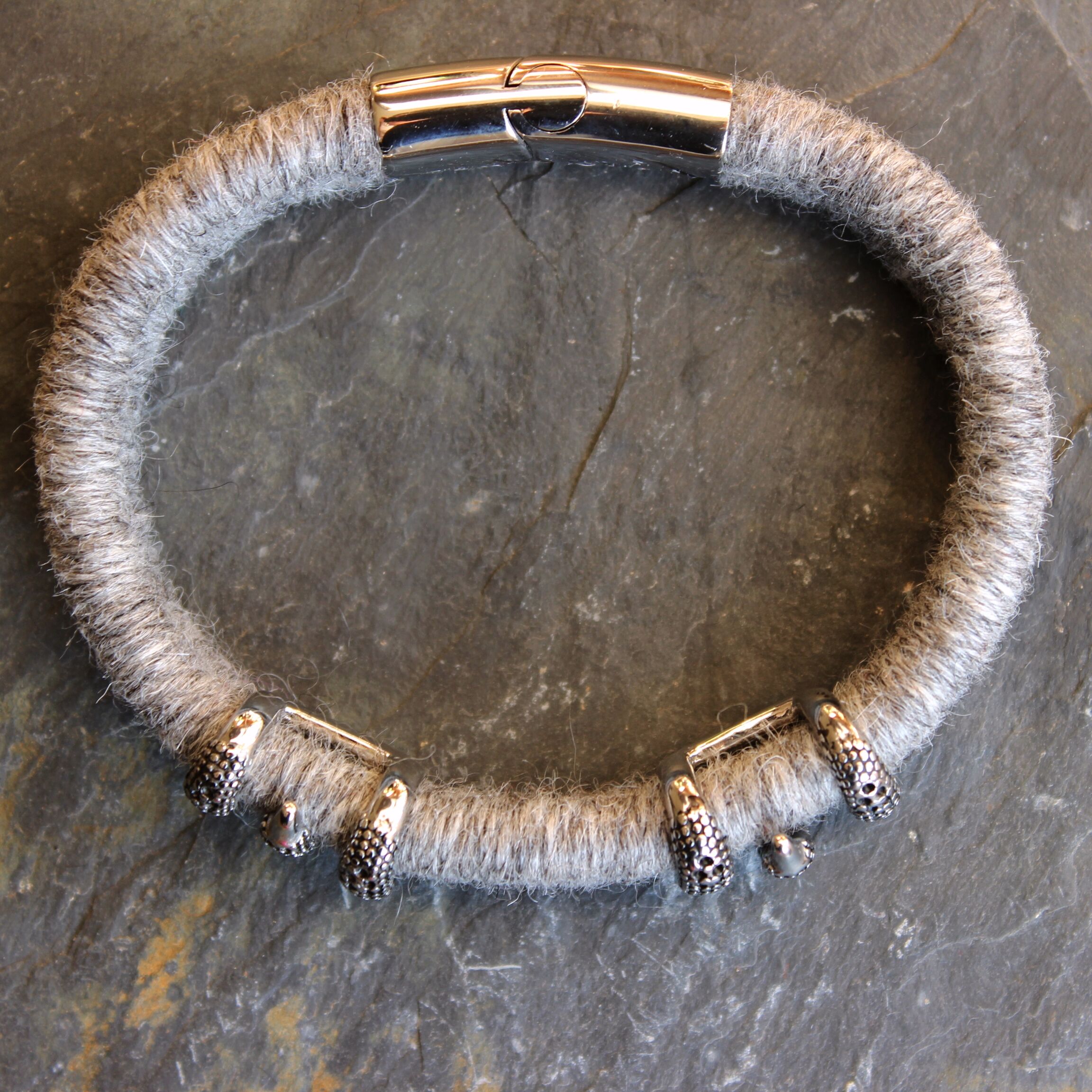 Personalised TOGRUS men's alpaca bracelet - Image 3