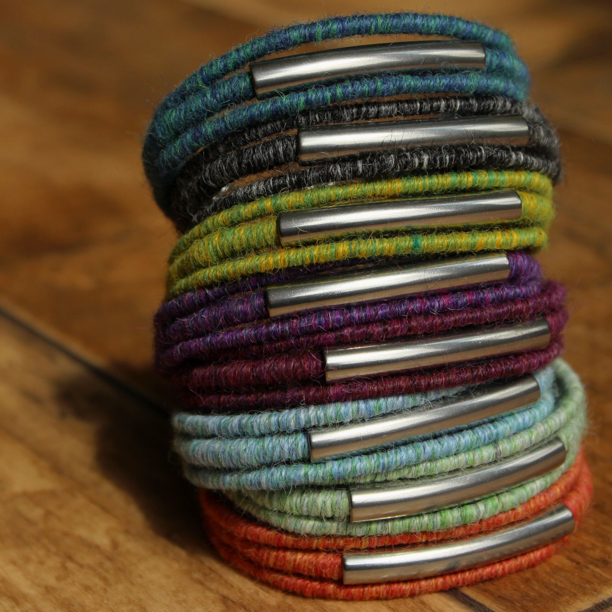 Alpacappella_Jewellery_bracelet_alpaca_yarn_crueltyfree