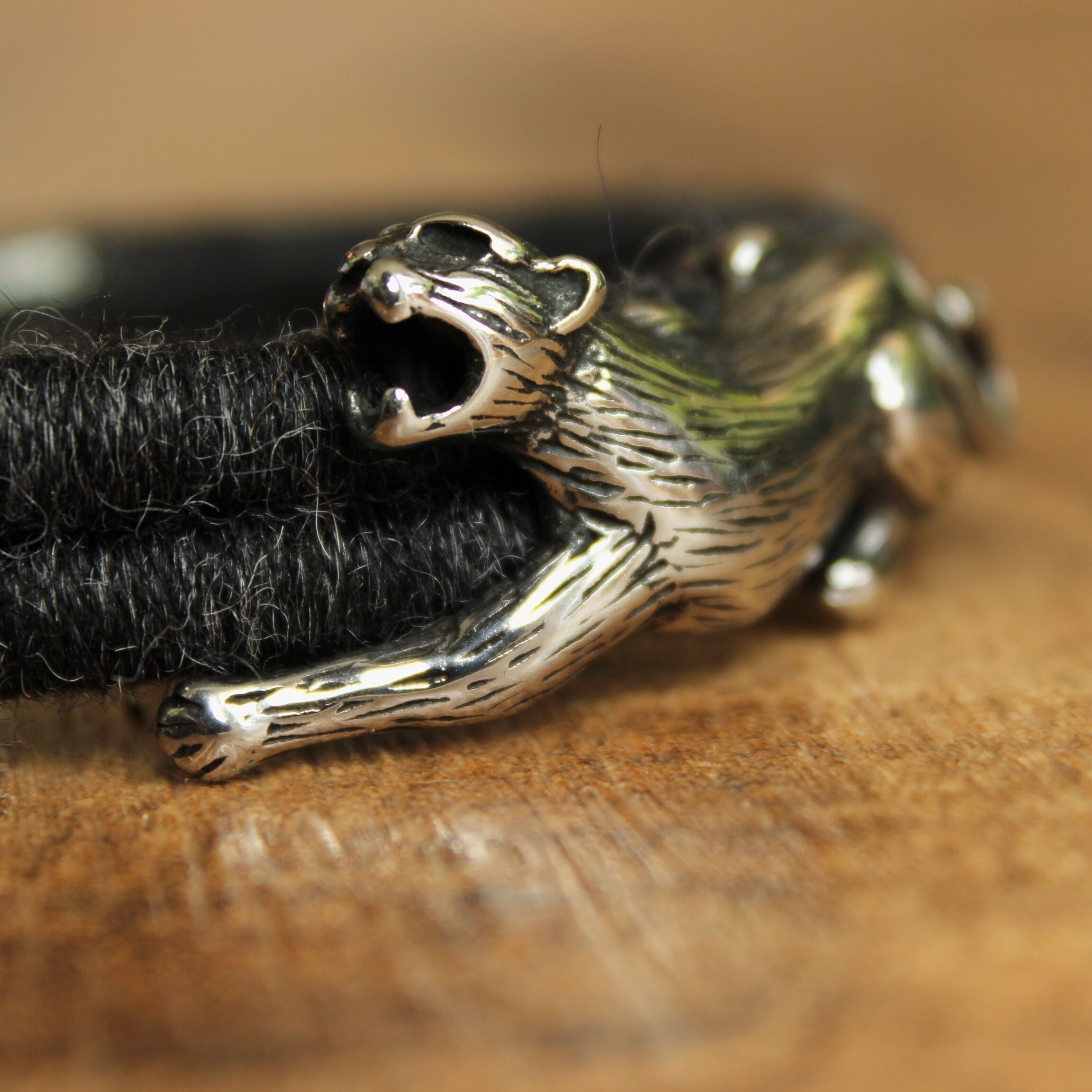 DENOS men's alpaca bracelet - Image 3