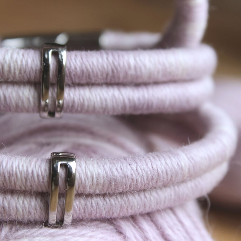 MULLIN hand-dyed alpaca bracelet - Image 10