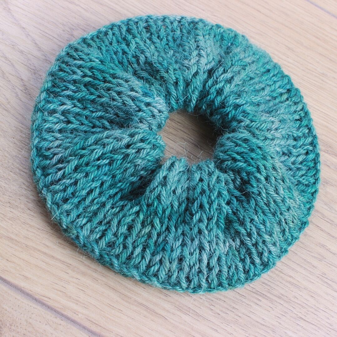 Scrunchie_baby_alpaca_Alpacappella