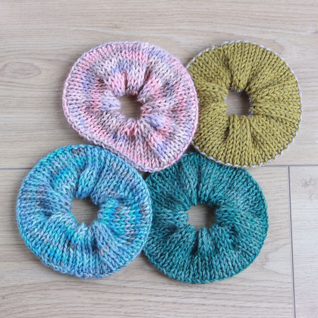 Scrunchie_baby_alpaca_Alpacappella